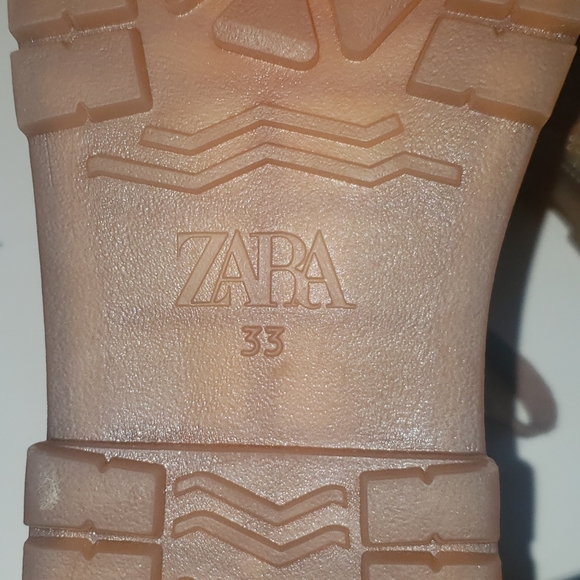 ZARA Kids, beige canvas boots, *Brand New, 33 euro( size 2) - Picture 2 of 6